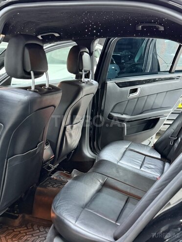 Mercedes E 250-27