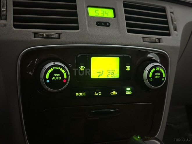 Hyundai Sonata-25