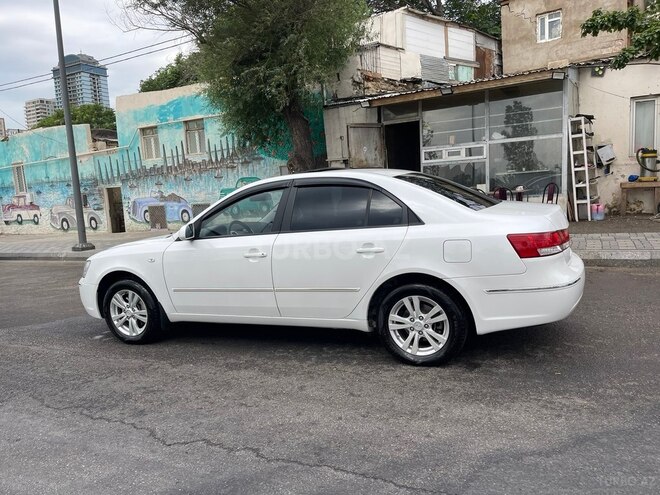Hyundai Sonata-7