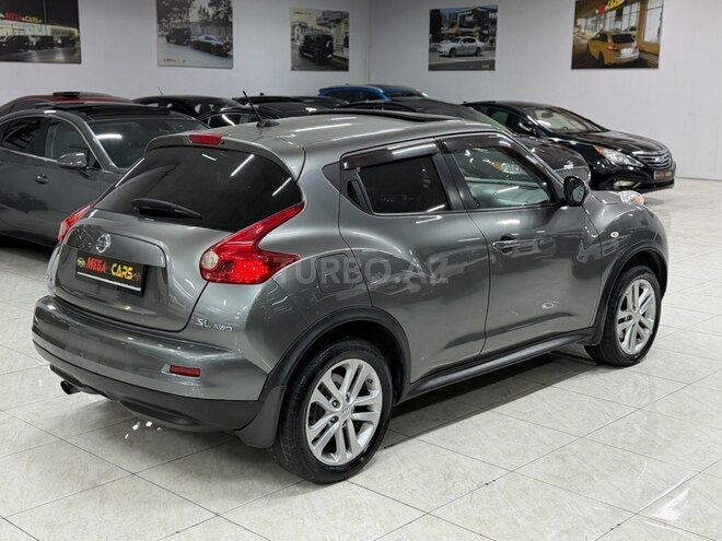 Nissan Juke-11