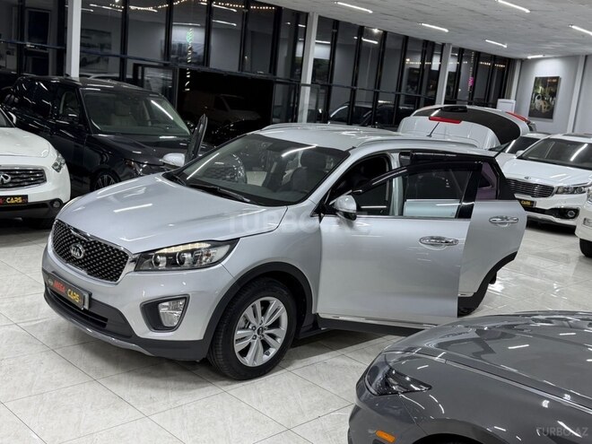 Kia Sorento-16