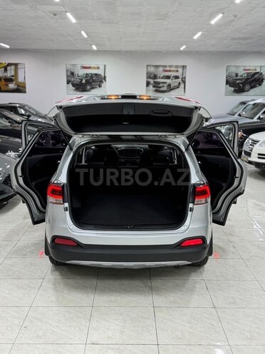 Kia Sorento-18