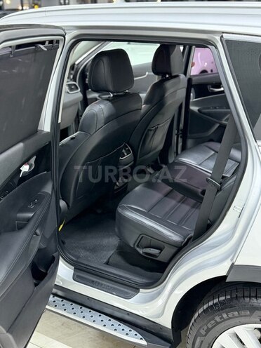 Kia Sorento-27