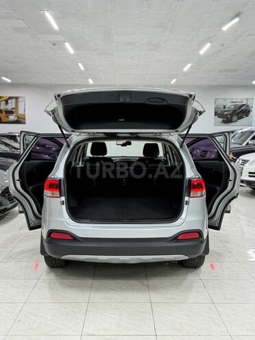 Kia Sorento-19
