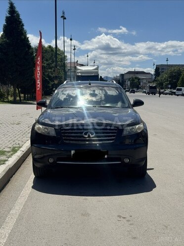 Infiniti FX35-1
