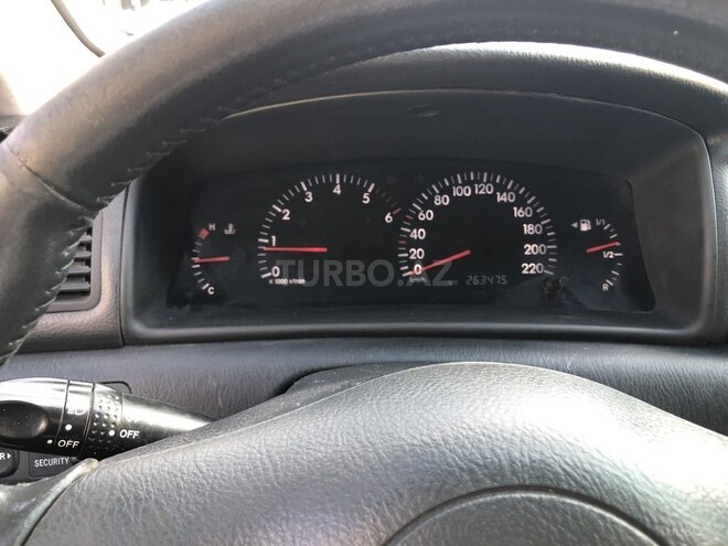 Toyota Corolla-8