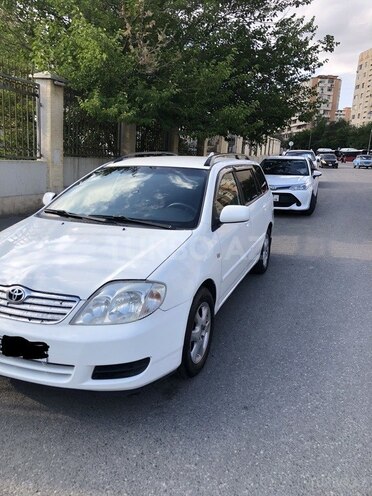 Toyota Corolla-2