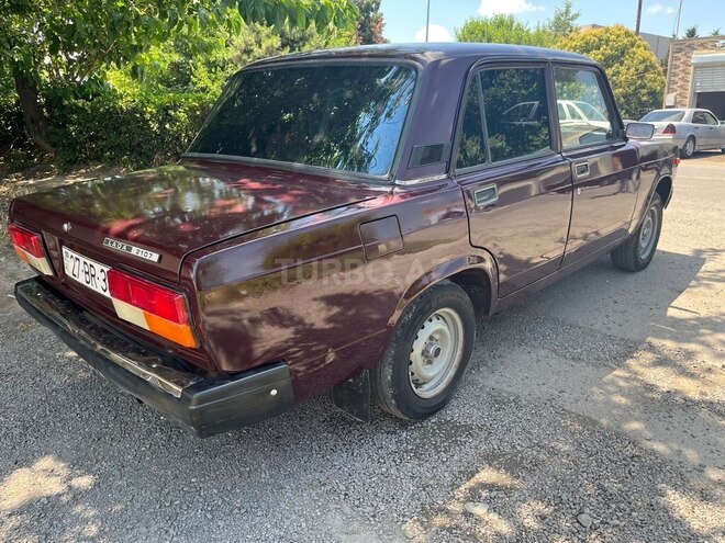 LADA (VAZ) 2107-4