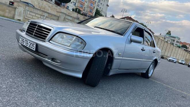 Mercedes C 230-3