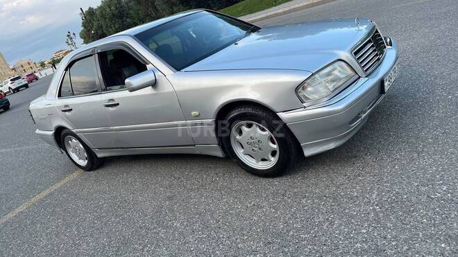 Mercedes C 230-4