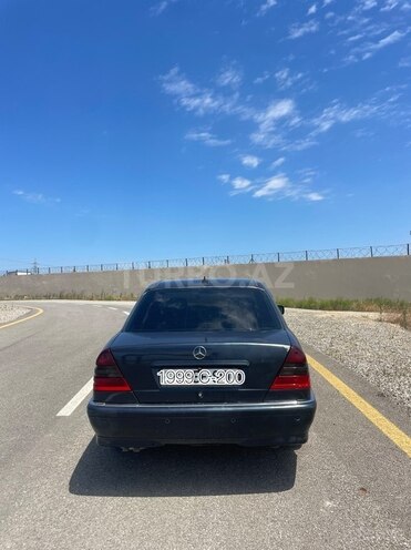 Mercedes C 200-3
