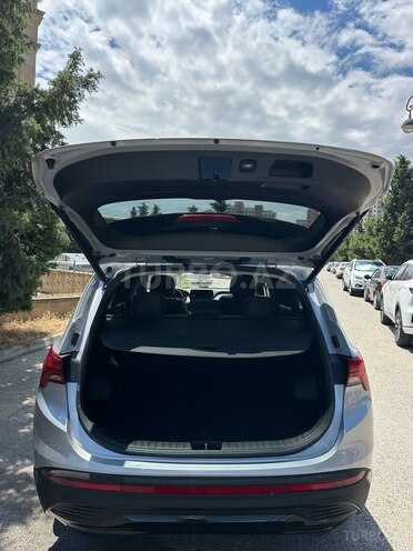 Hyundai Santa Fe-6