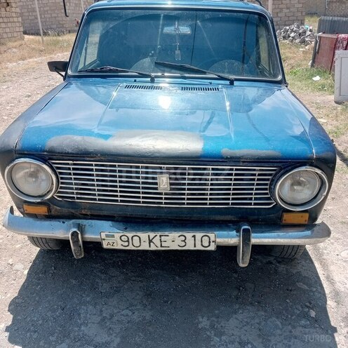 LADA (VAZ) 21011-1