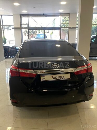 Toyota Corolla-4