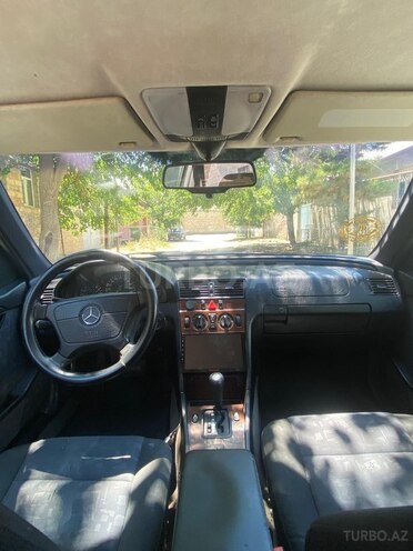 Mercedes C 180-7