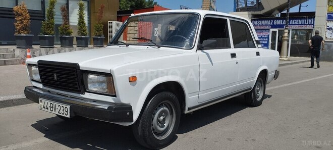 LADA (VAZ) 2107-4