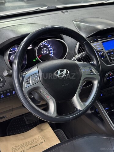 Hyundai ix35-18
