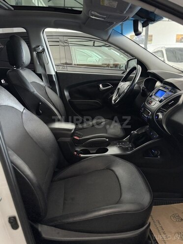Hyundai ix35-19