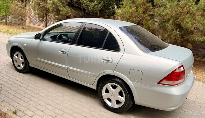 Nissan Sunny-8