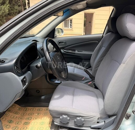 Nissan Sunny-12