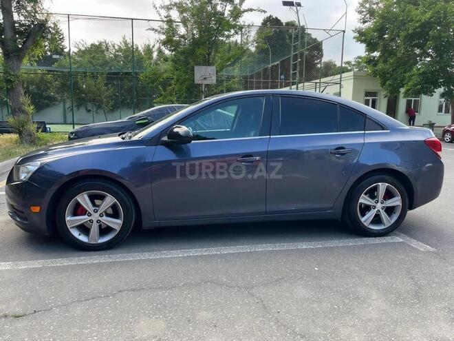 Chevrolet Cruze-5