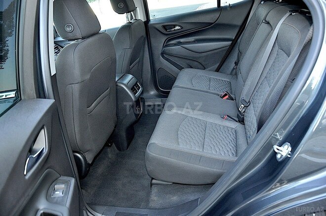 Chevrolet Equinox-19