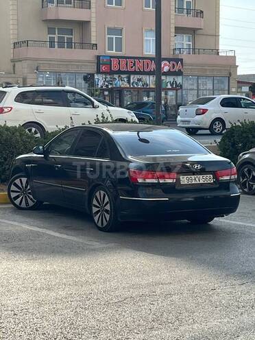 Hyundai Sonata-4