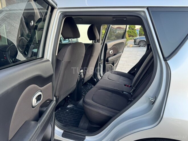 Kia Soul-25