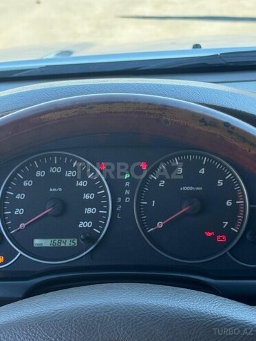 Toyota Land Cruiser Prado-6