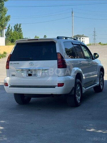 Toyota Land Cruiser Prado-5