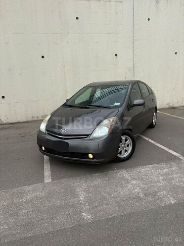 Toyota Prius-1