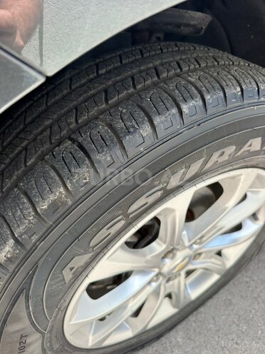 Chevrolet Equinox-15