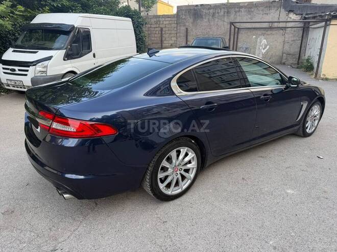 Jaguar XF-4