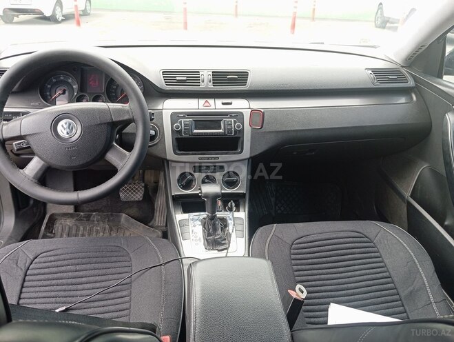 Volkswagen Passat-3