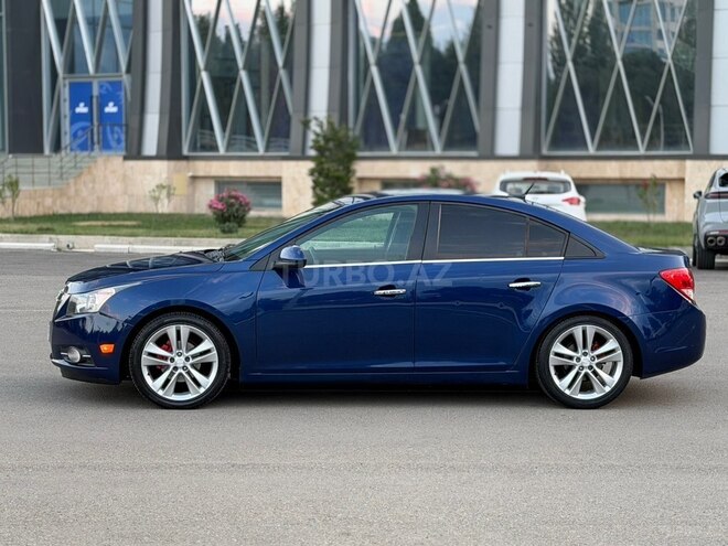 Chevrolet Cruze-9