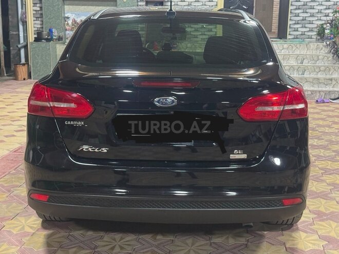 Ford Focus-4