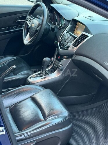 Chevrolet Cruze-14