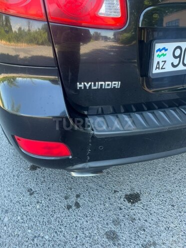 Hyundai Santa Fe-15