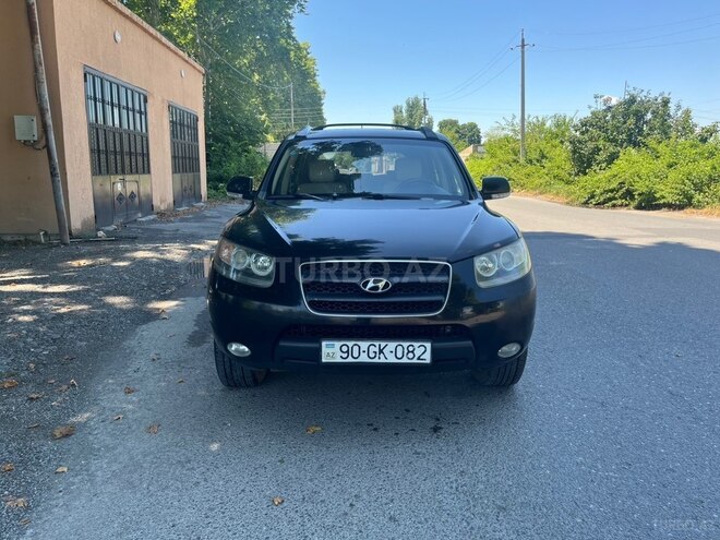 Hyundai Santa Fe-1