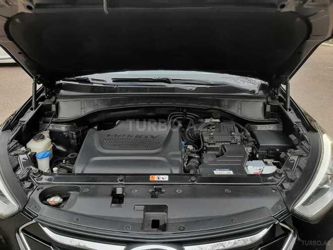 Hyundai Santa Fe-12