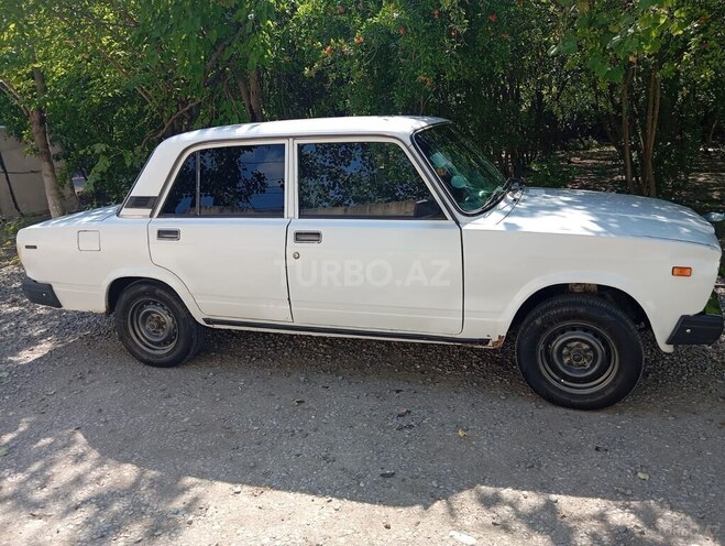 LADA (VAZ) 2107-3