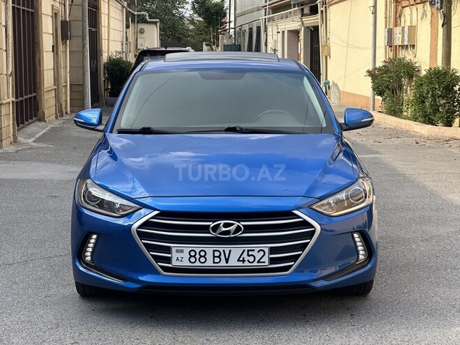 Hyundai Elantra-2
