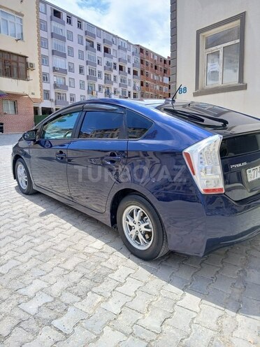Toyota Prius-9
