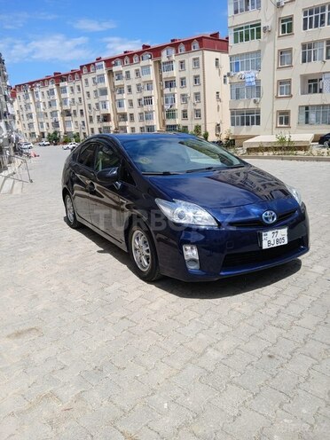 Toyota Prius-2