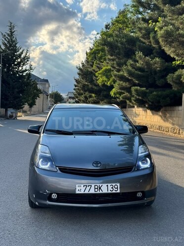 Toyota Prius-1