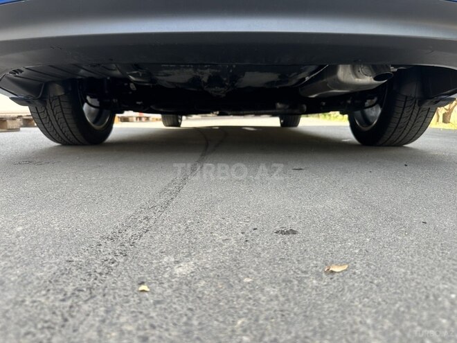 Hyundai Elantra-17