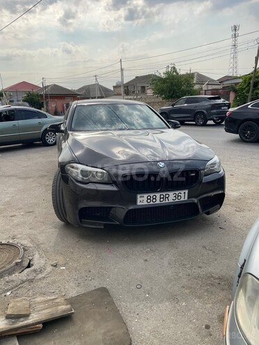 BMW 520-1