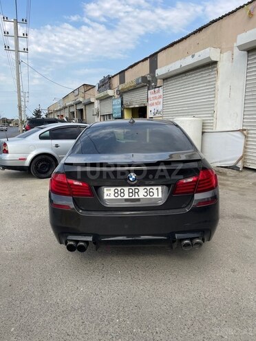 BMW 520-2