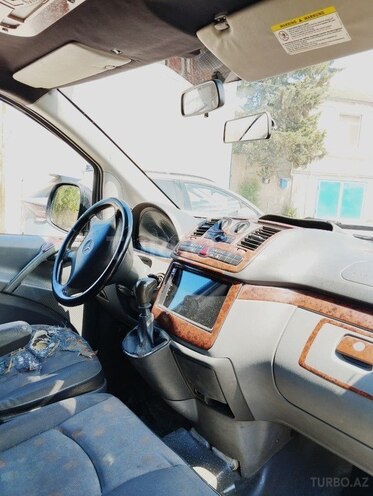 Mercedes Vito 111 CDI-8