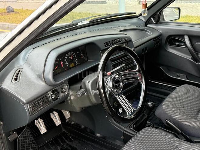 LADA (VAZ) 2115-4